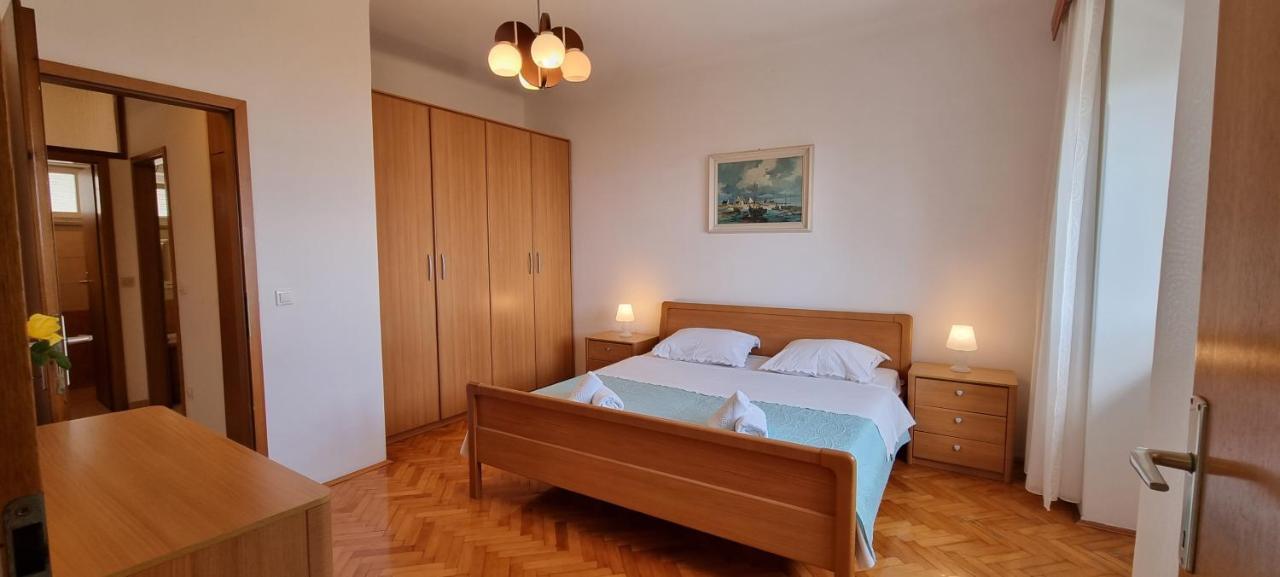 Apartments Anamarija أوباتيا المظهر الخارجي الصورة
