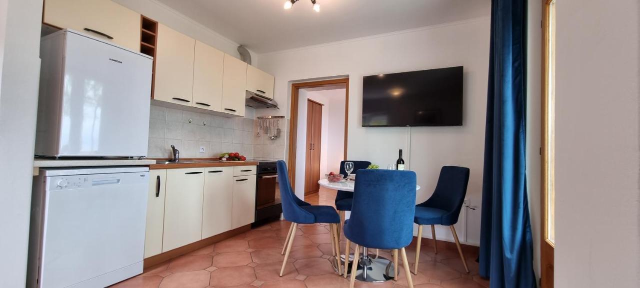 Apartments Anamarija أوباتيا المظهر الخارجي الصورة