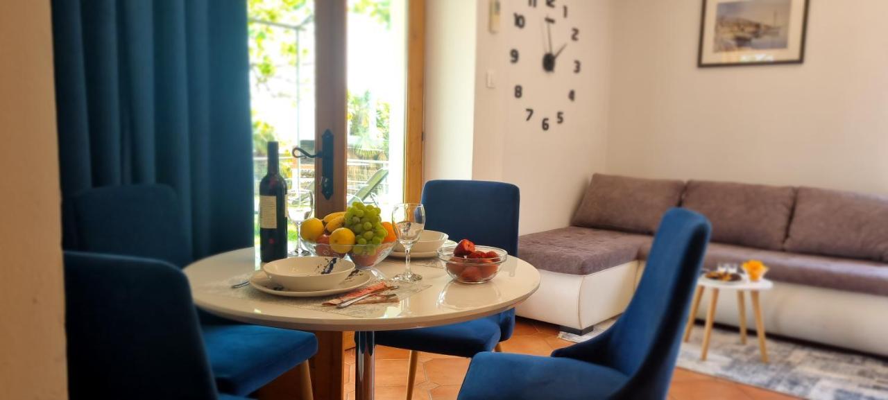 Apartments Anamarija أوباتيا المظهر الخارجي الصورة