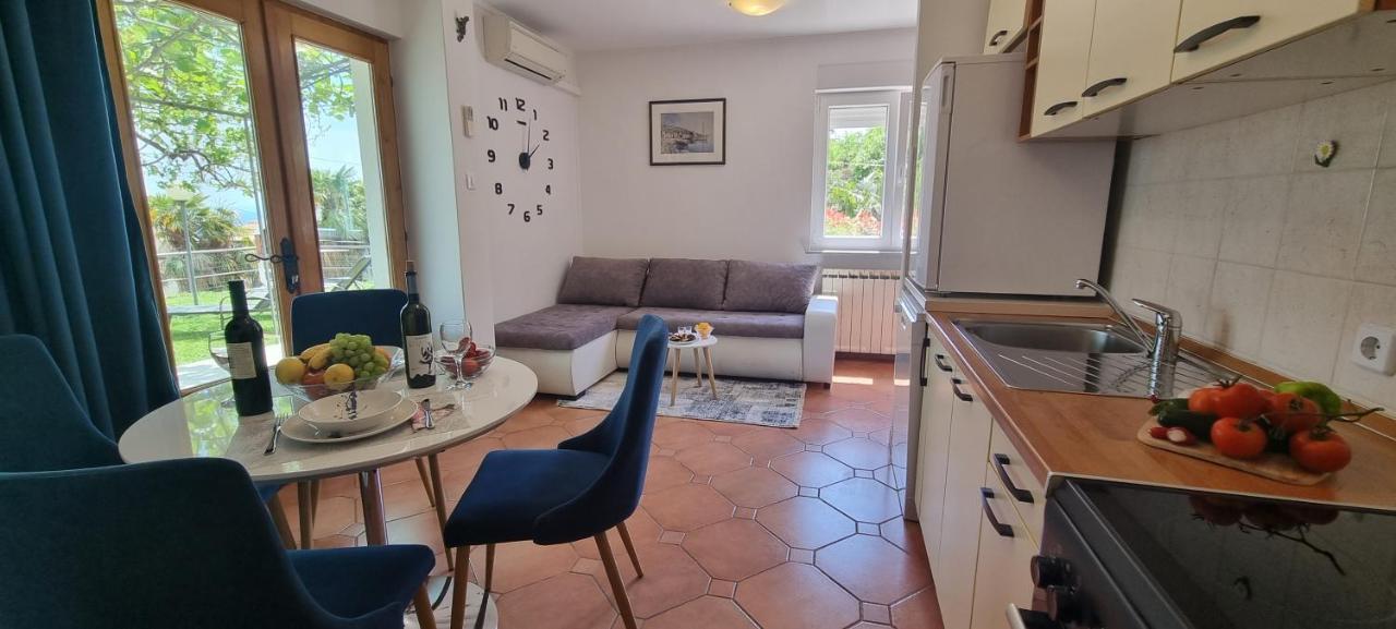 Apartments Anamarija أوباتيا المظهر الخارجي الصورة